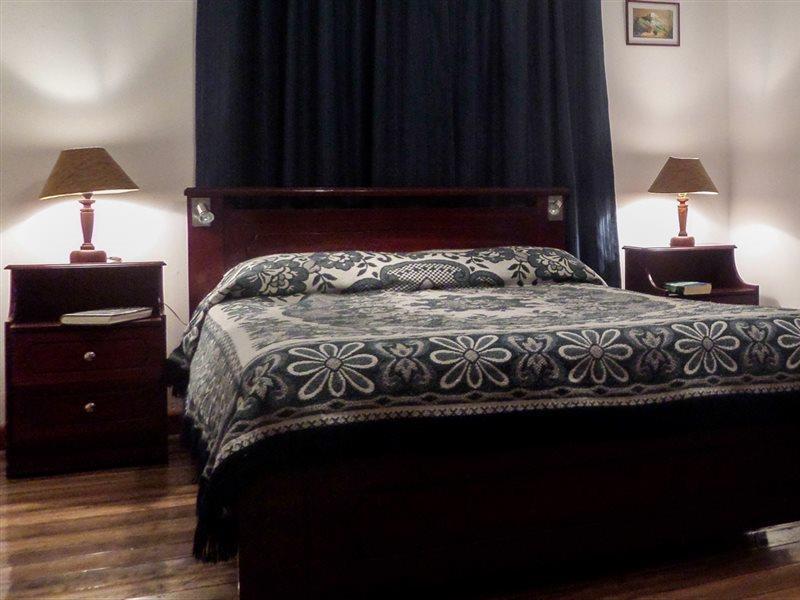Jhomana Guesthouse Кіто Екстер'єр фото